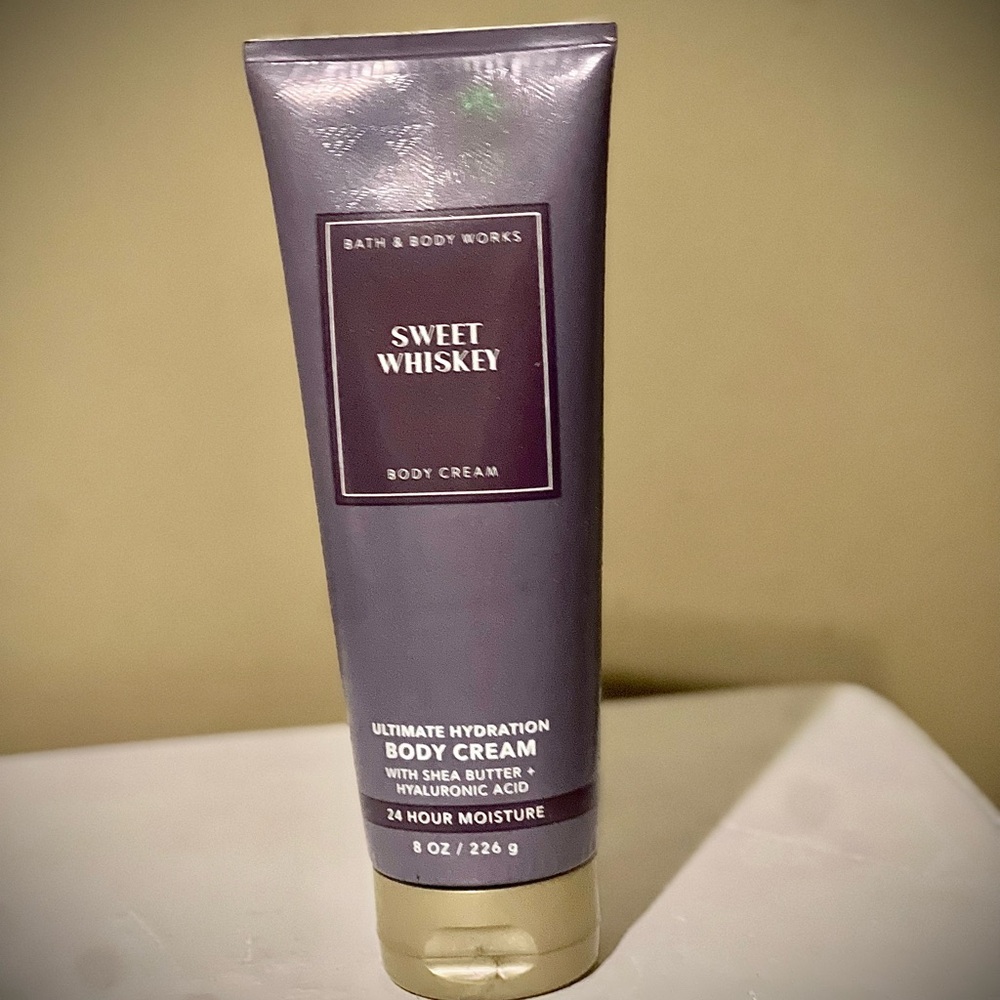 Bath & Body Works Sweet Whiskey Body Cream